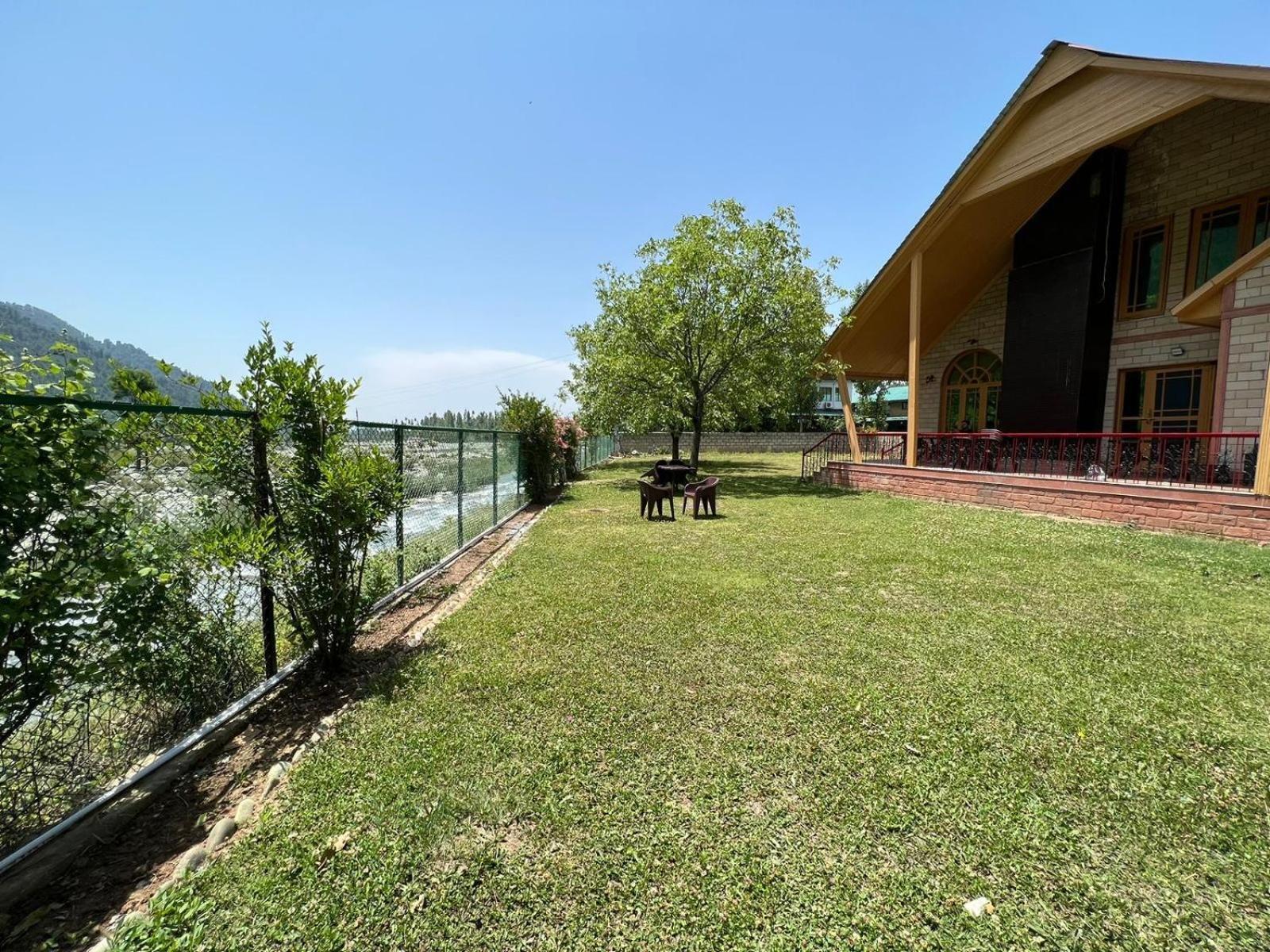 Birdsong Villa ปาฮาลกัม ภายนอก รูปภาพ